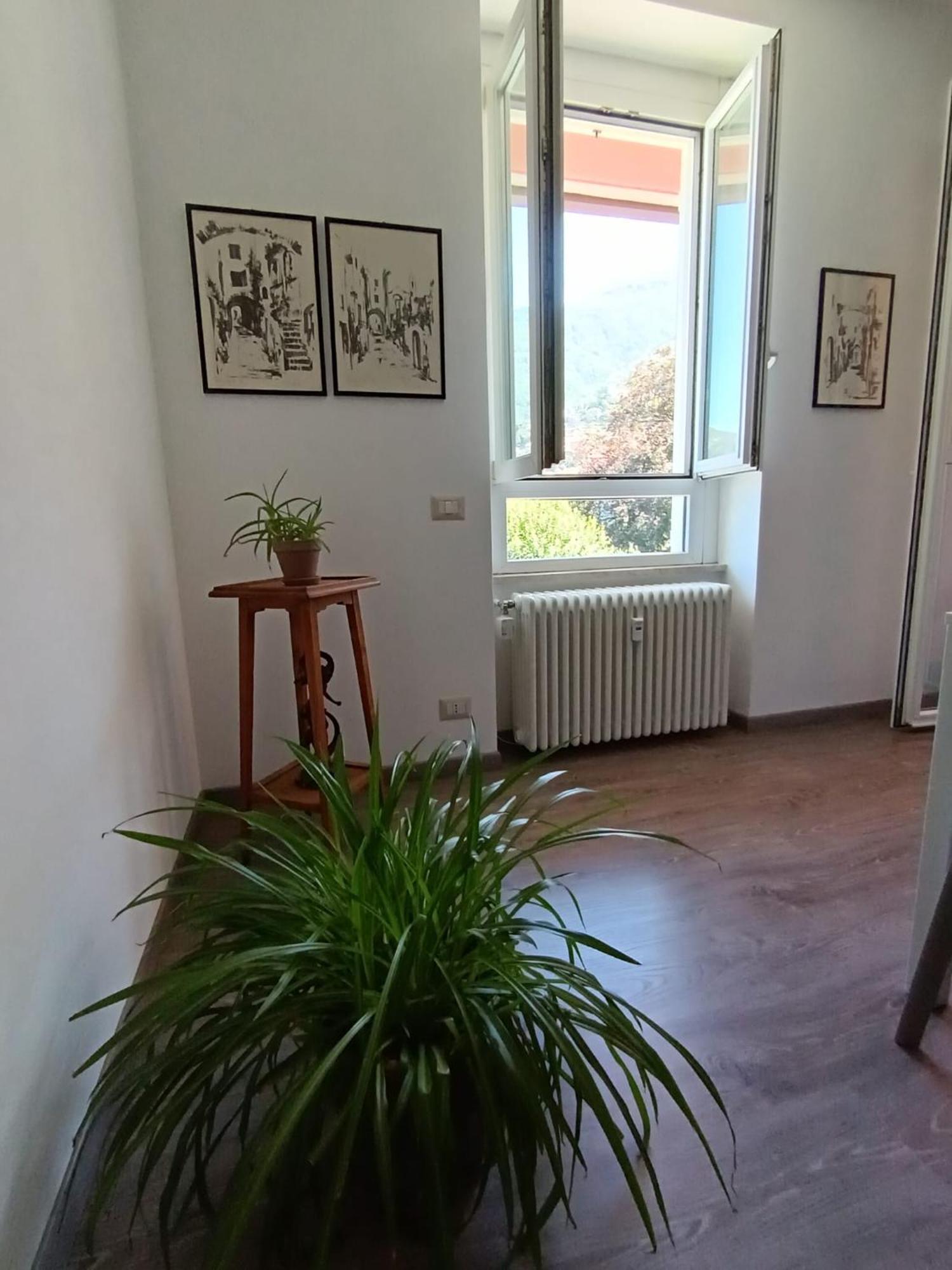 Casa Luisa Lejlighed Bellano Eksteriør billede