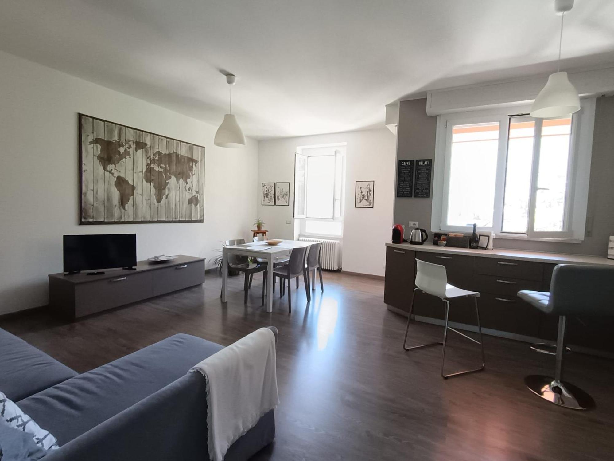Casa Luisa Lejlighed Bellano Eksteriør billede